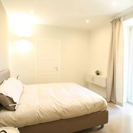 Ideale And Aparthotel