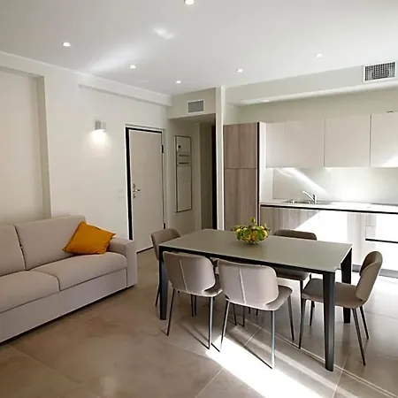 Ideale And Lejlighedshotel Alassio