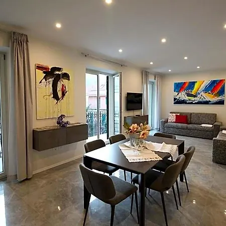 Ideale And 4* Alassio